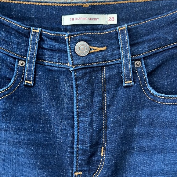 Levi's Women's Dark Wash Distressed 311 Shaping Skinny Jeans - 28x30 - Picture 4 of 7